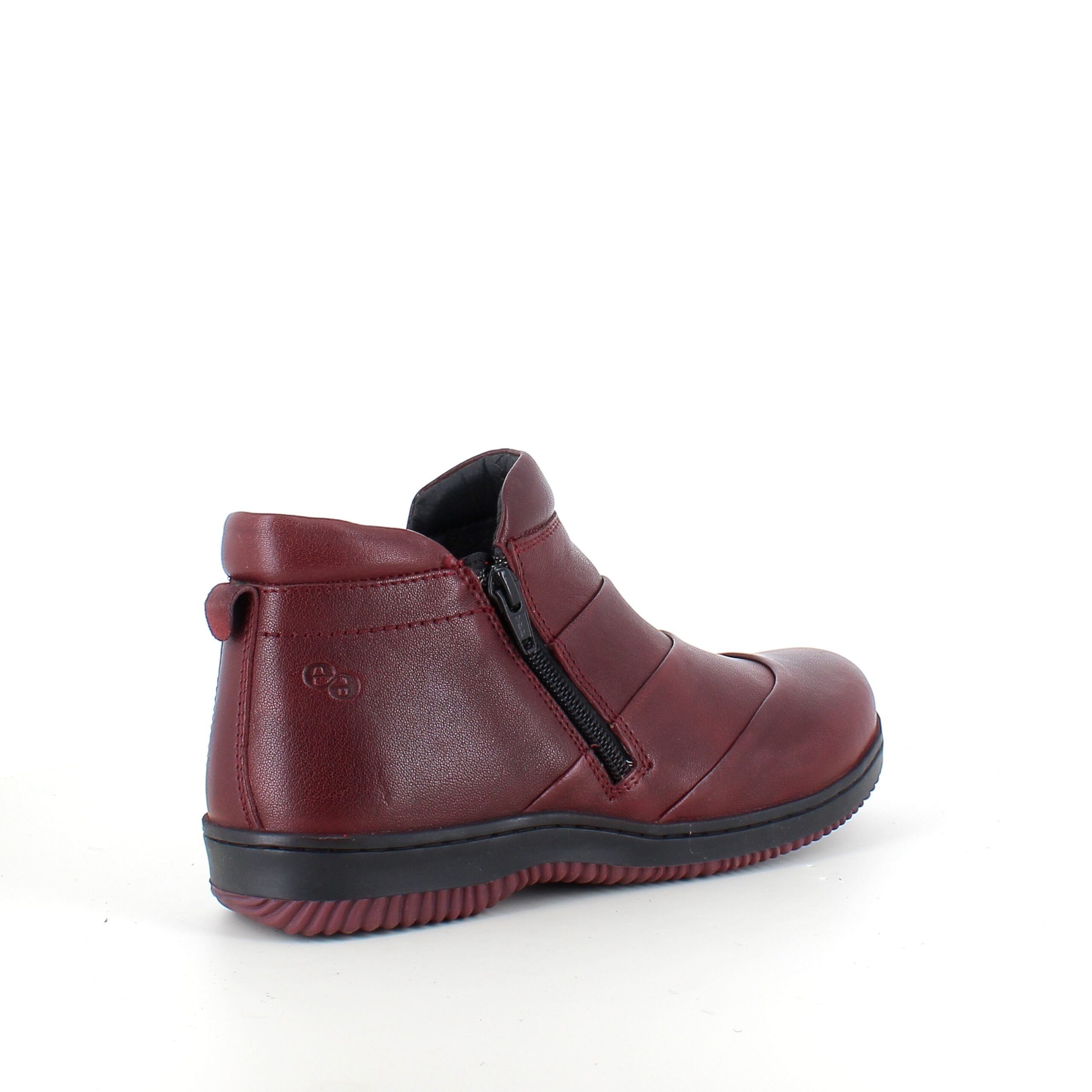 Kort støvle i bordeaux skind fra Green Comfort