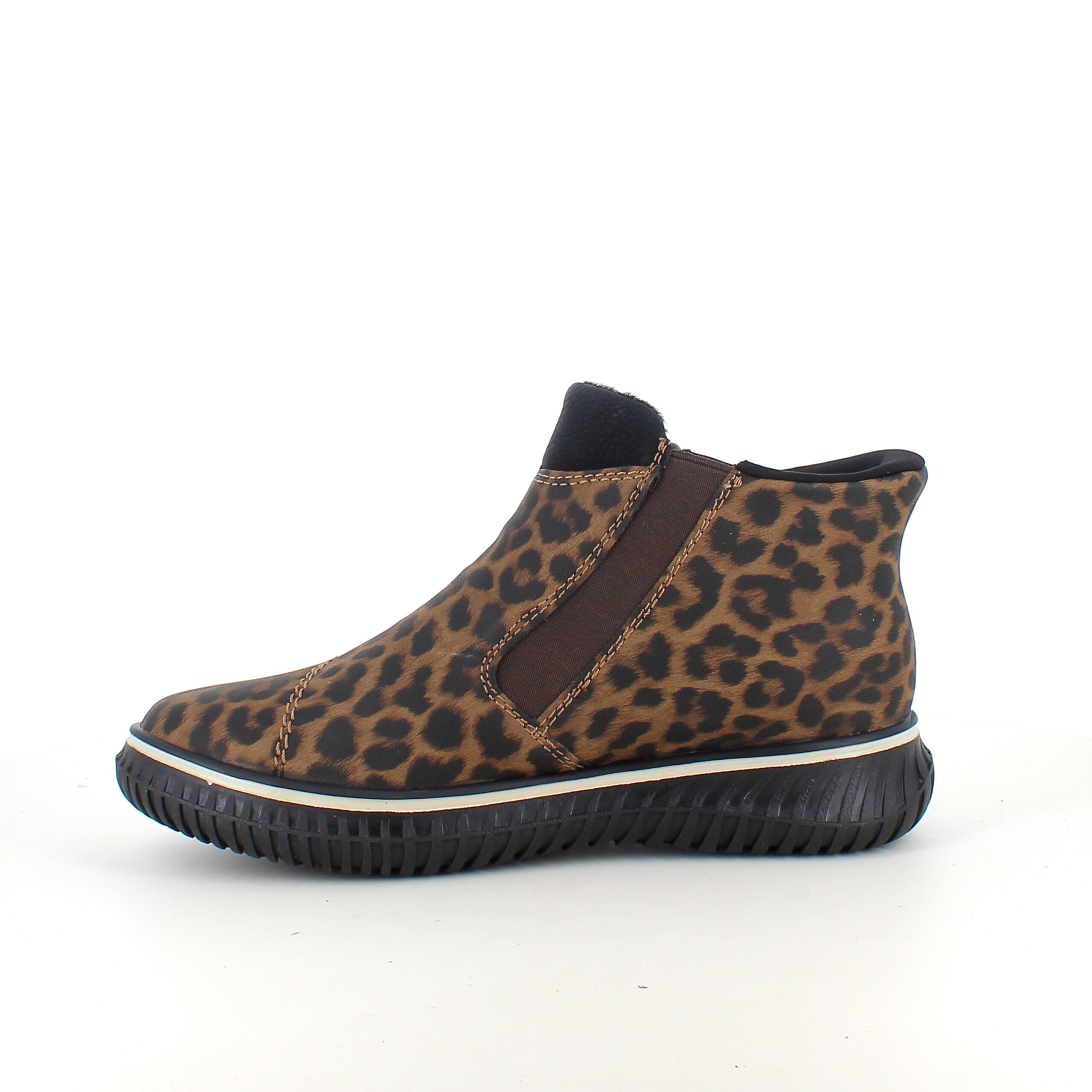 Kort støvle fra Rieker med leo print og let for