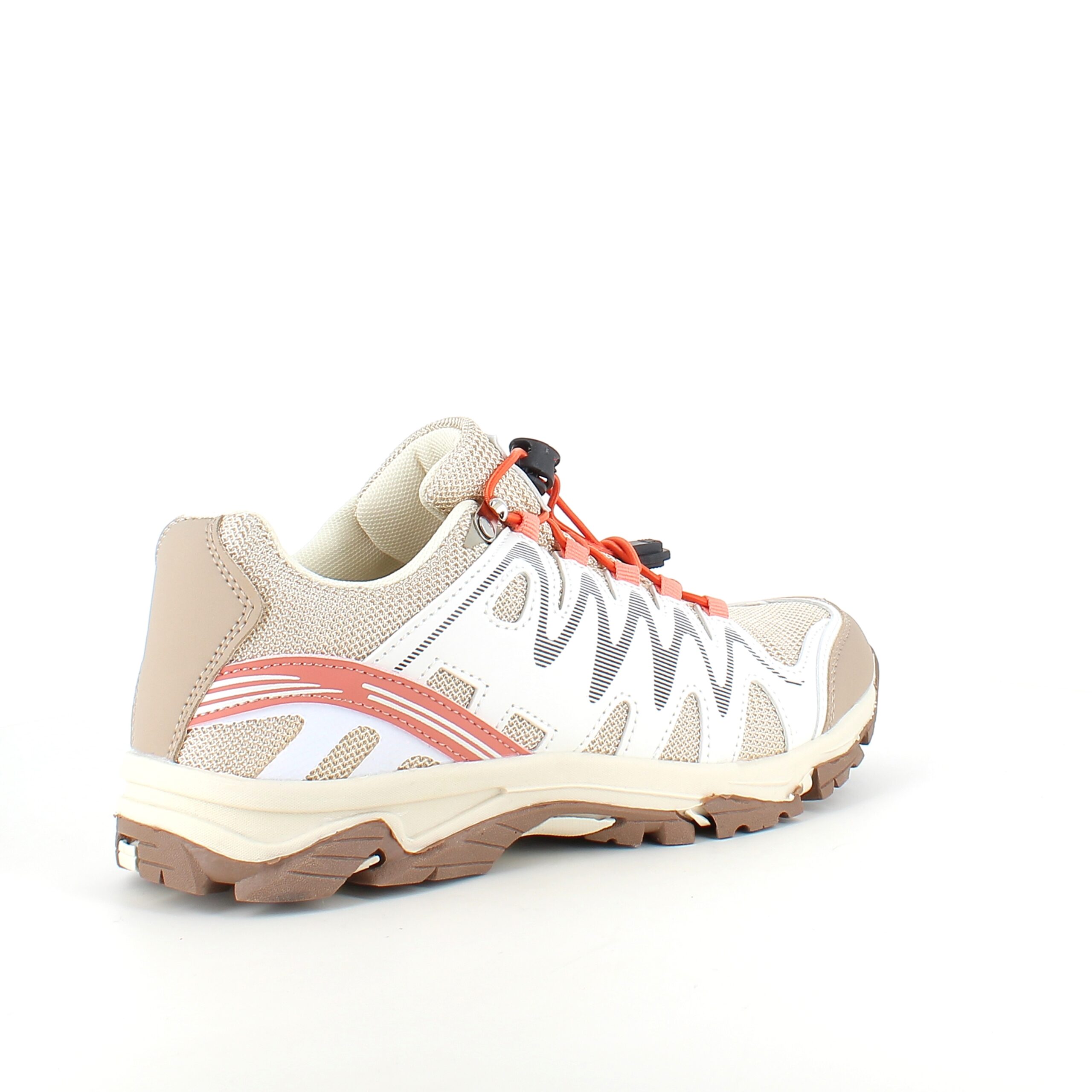 Fleksible beige sneakers med elastiksnørebånd.