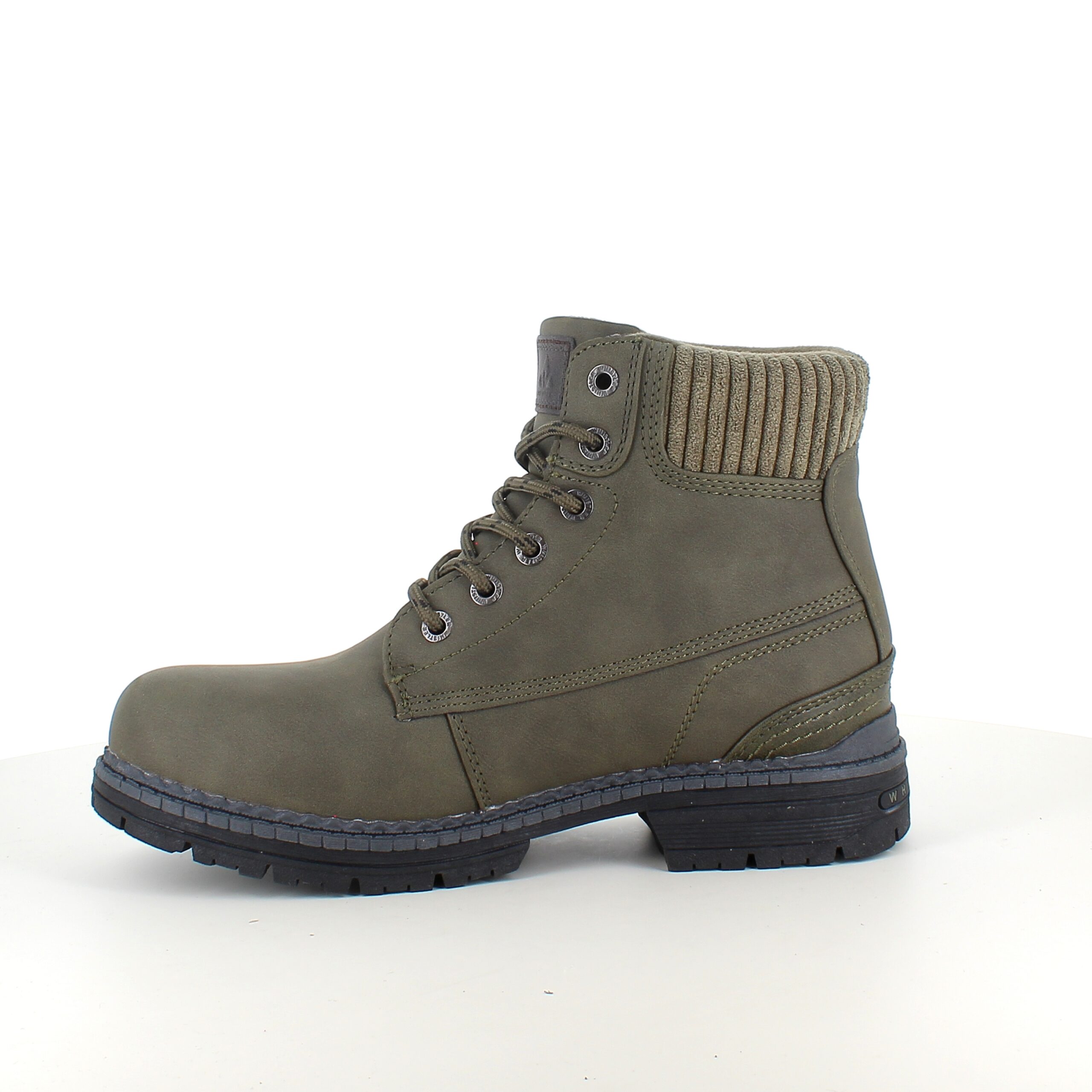 Whistler grøn vinterstøvle med let foer og smarte detaljer