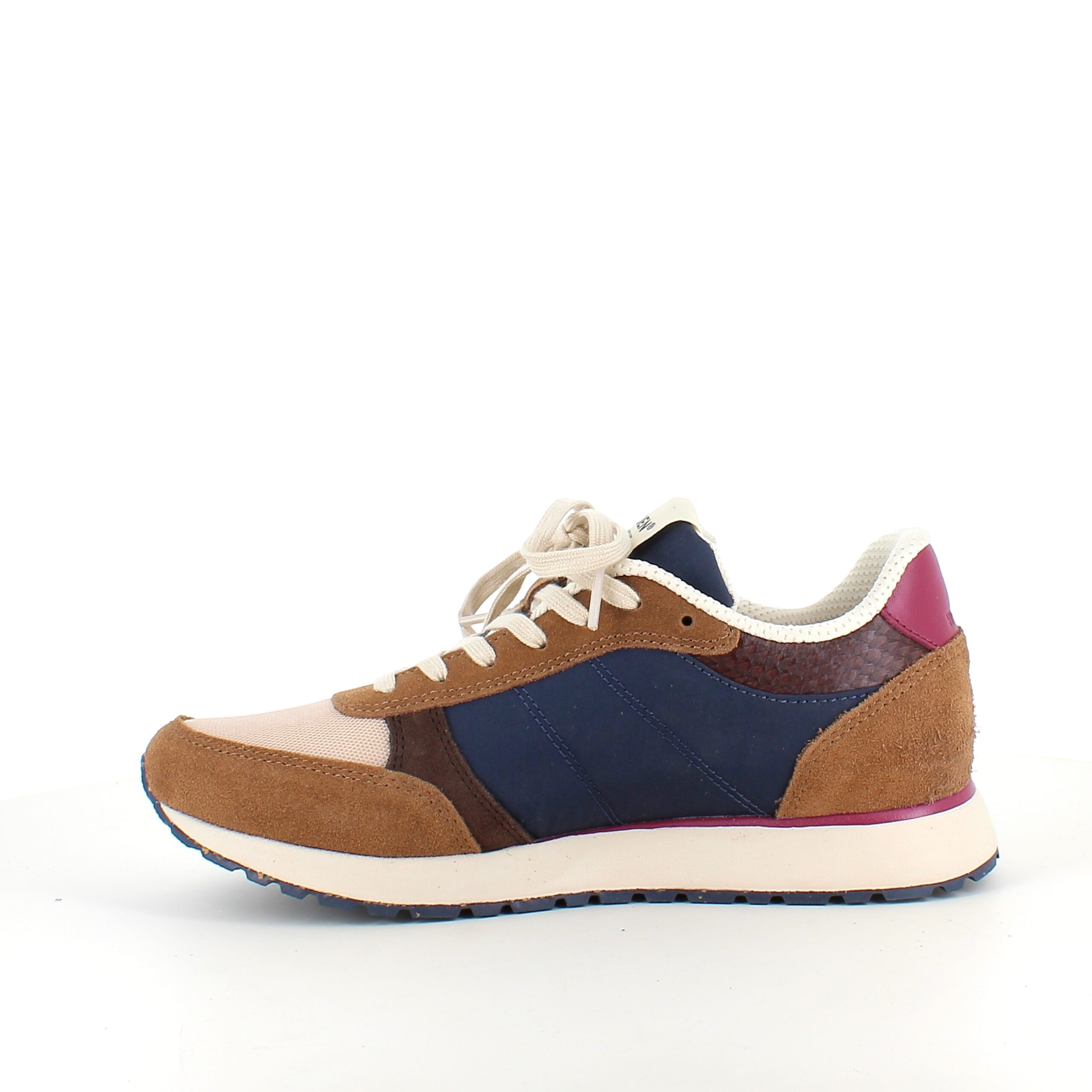Flot Woden sneakers med svangstøtte og komfort