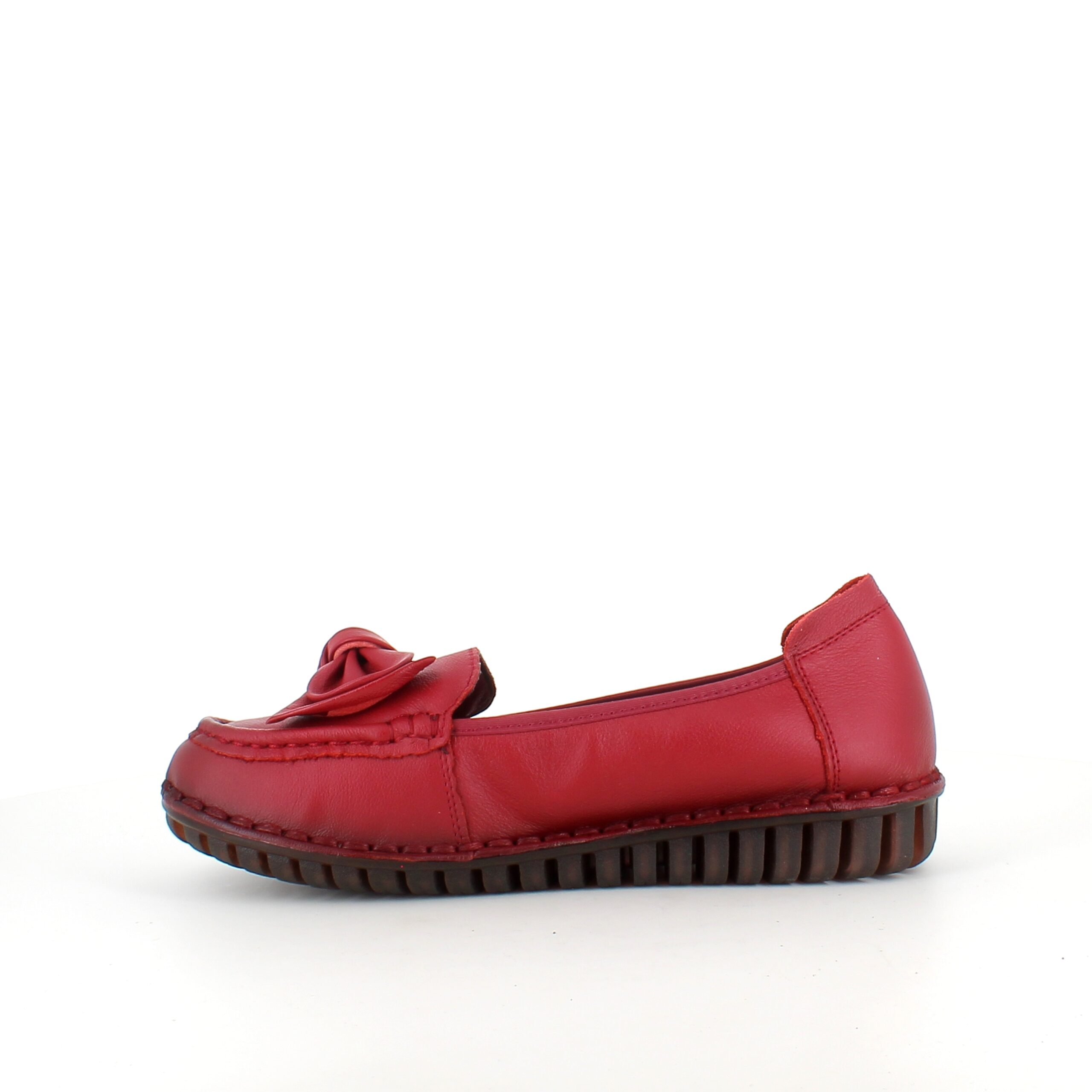 Elegant ballerina i bordeauxfarvet skind