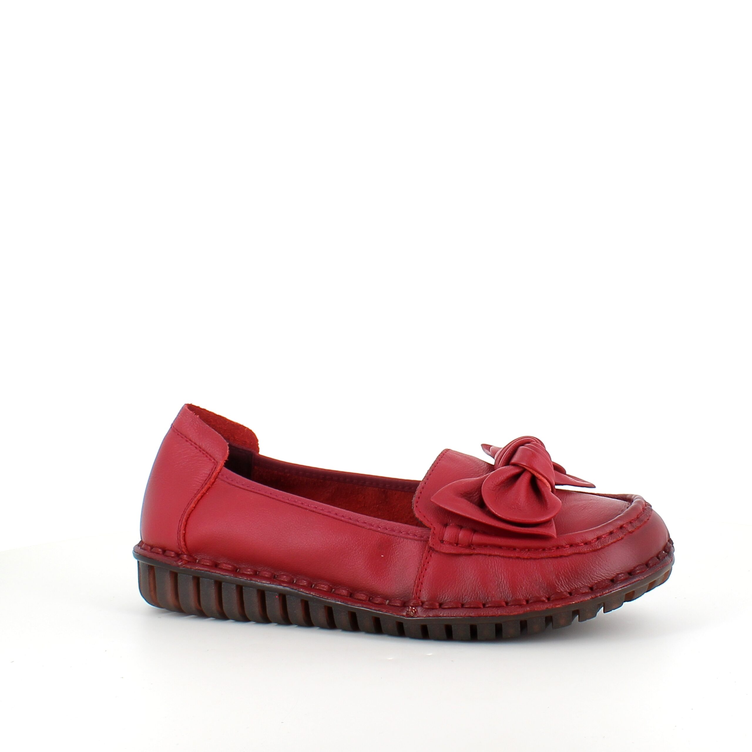 Elegant ballerina i bordeauxfarvet skind