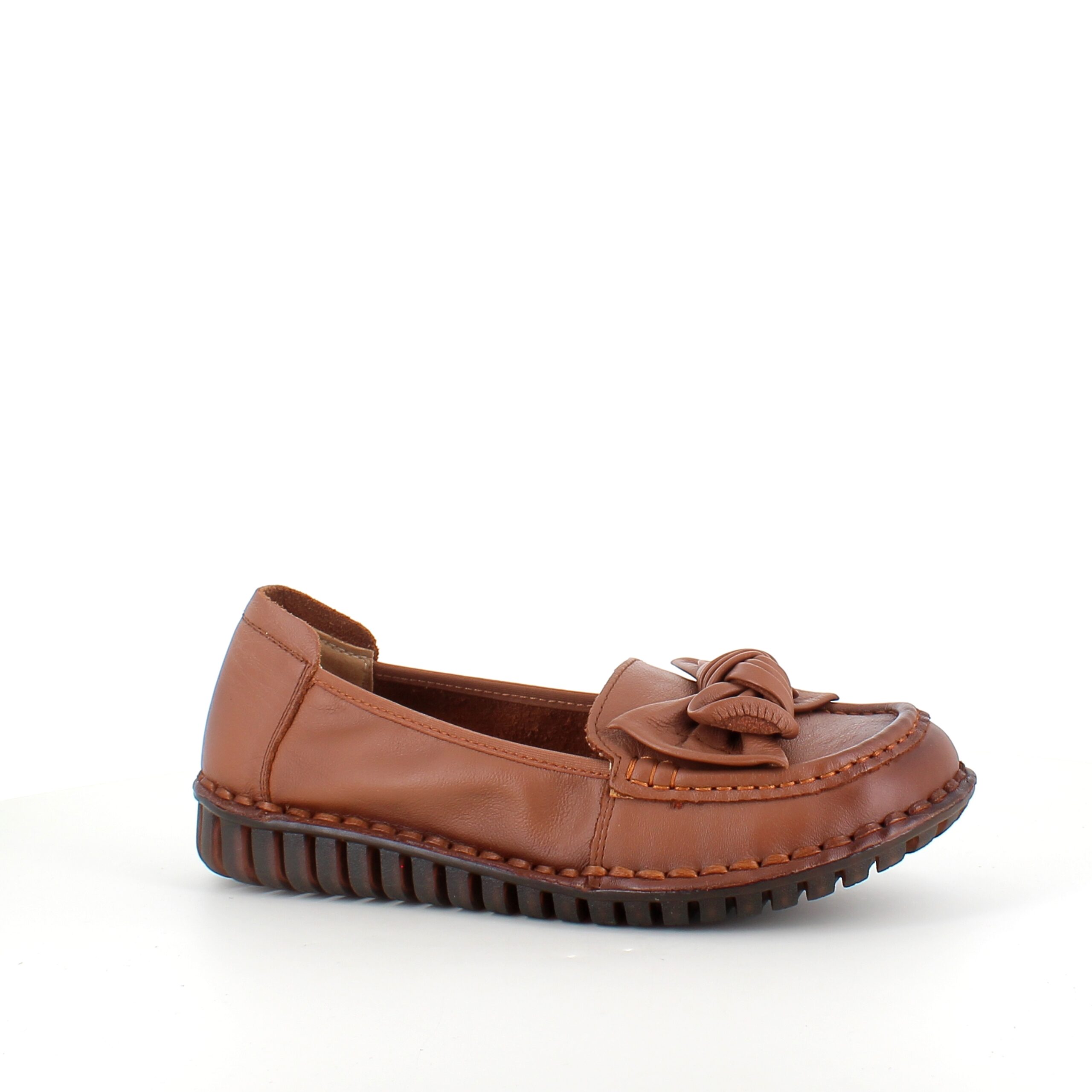 Elegant ballerina i brunt skind