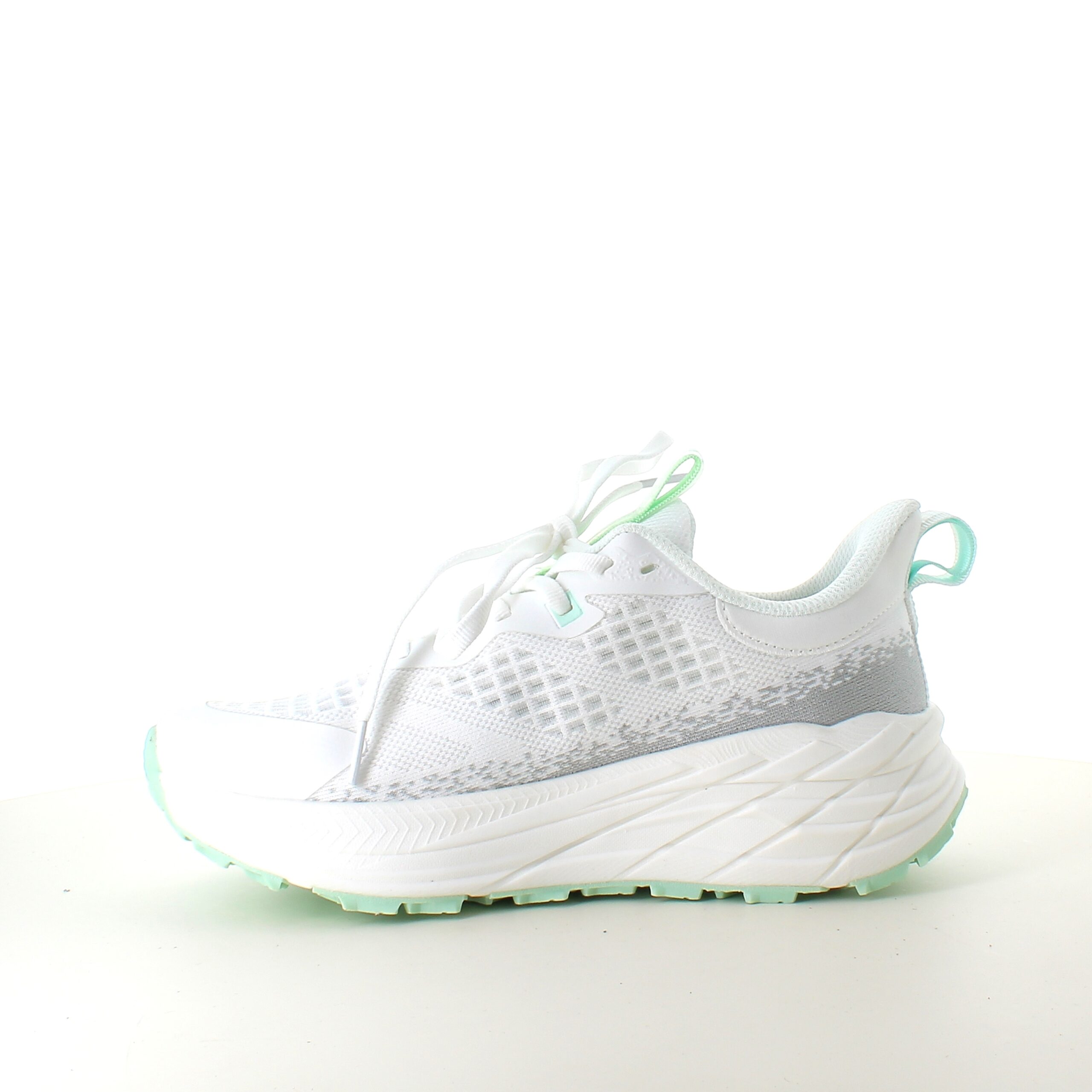 Hvide letvægtssko med Nonslip ydersål