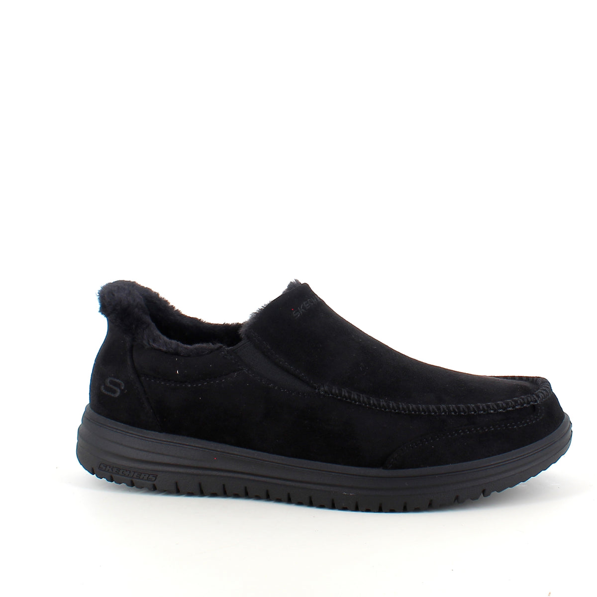 Skechers slip-on hjemmesko i sort – varm og rummelig pasform