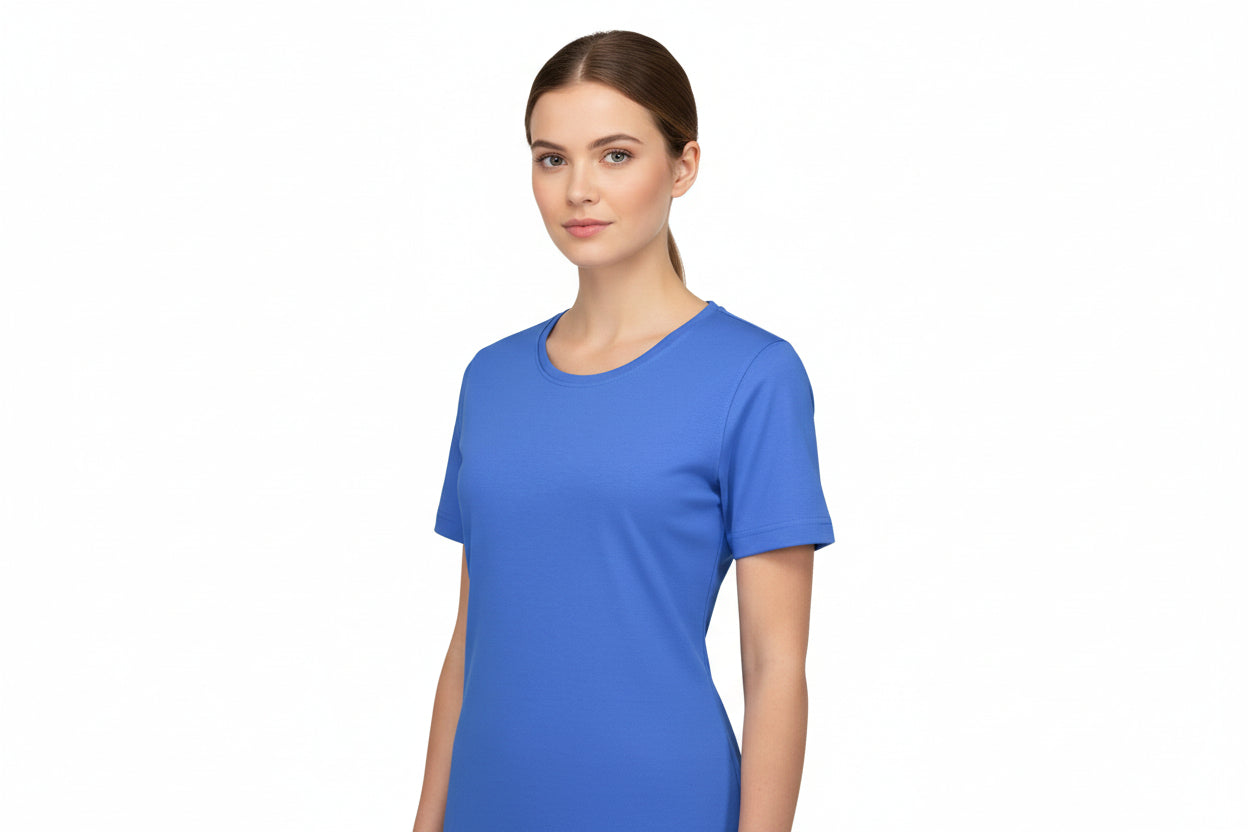 Blå t-shirt med rund hals til damer