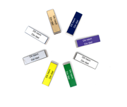 Navneskilt med militærklemme