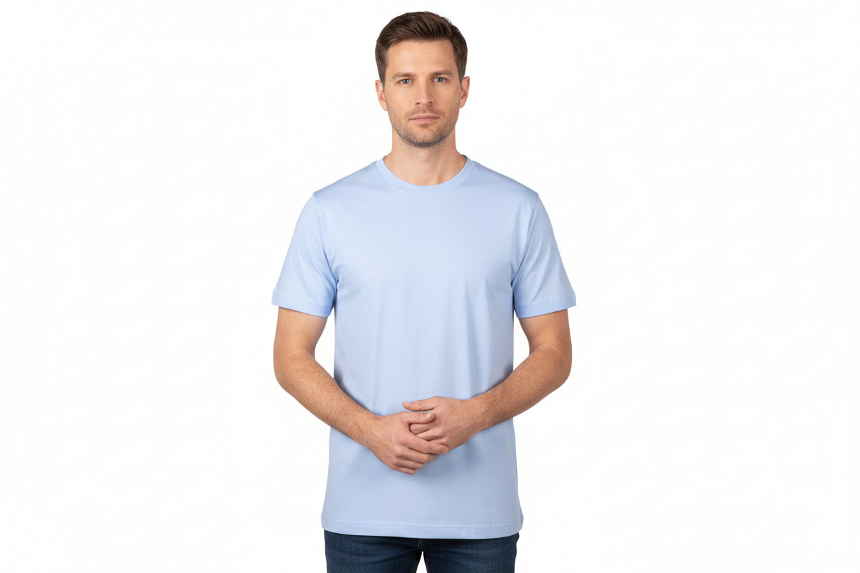 Slidstærk t-shirt i lyseblå til mænd