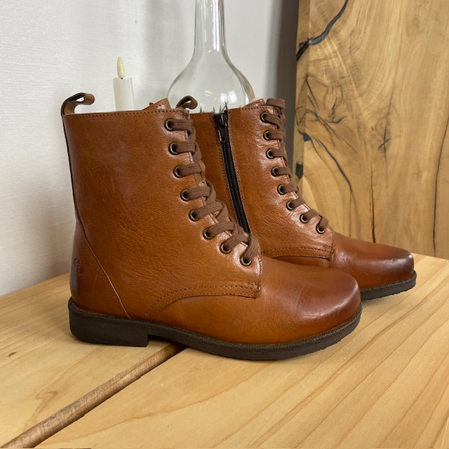 Klassisk læderstøvle med uldfoer og rummelig H-læst fra Green Comfort