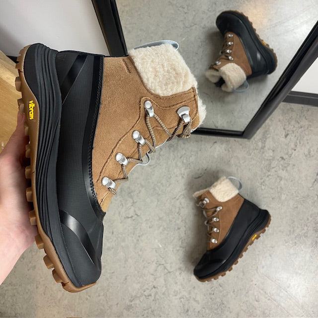 Brun vandtæt og varmforet vinterstøvle fra Merrell