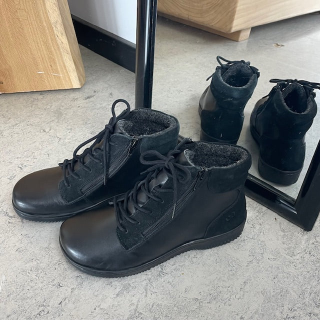 Green Comfort - Varm læderstøvle med ekstra plads og EnergySole™