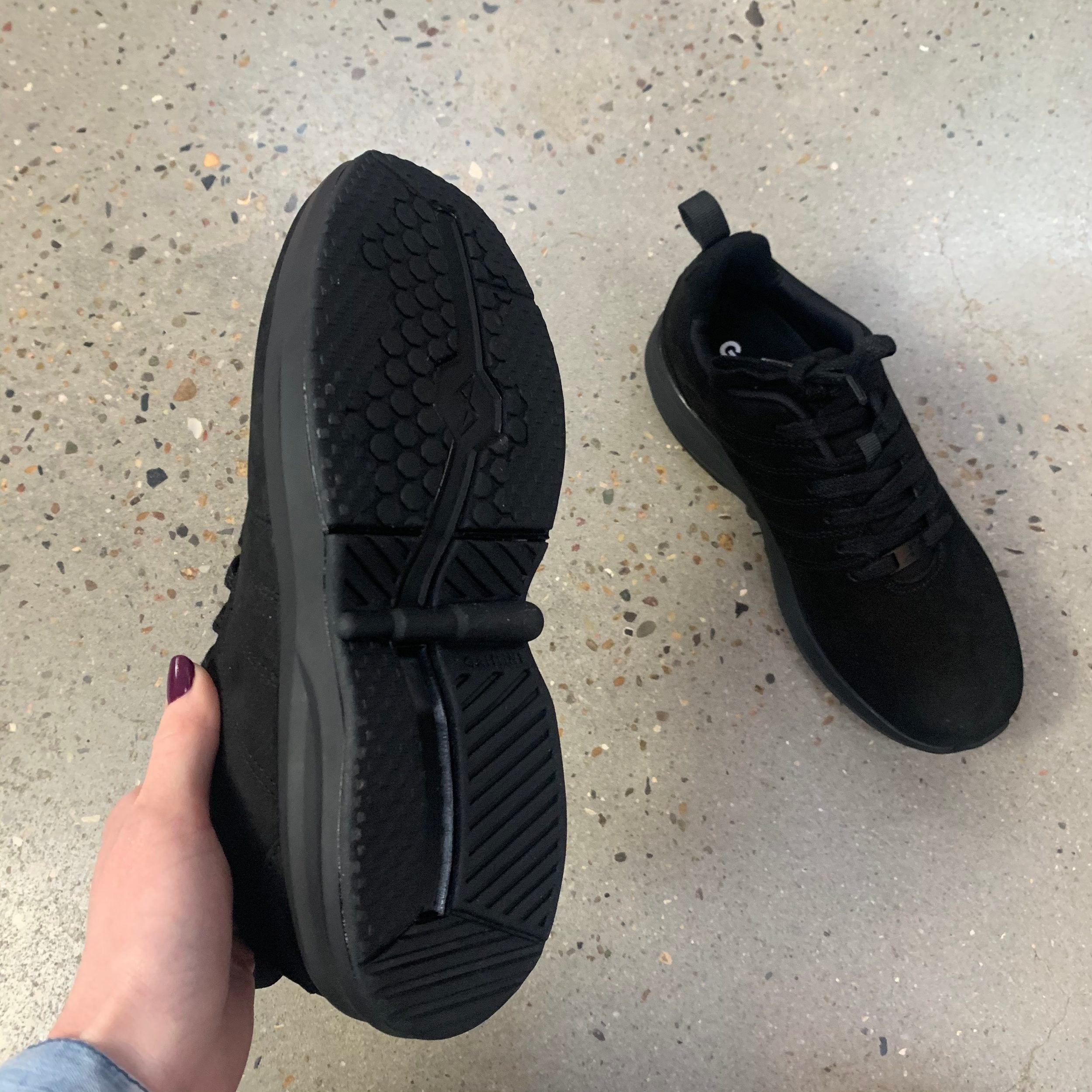 Sorte Gaitline sneakers i nubuch skind