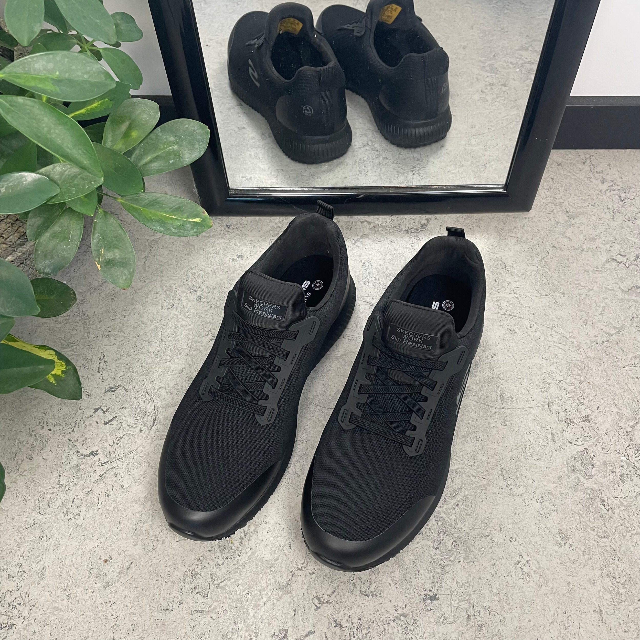 Sort Skechers work sko med ESD