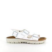 Hvid Birkenstock Kano sandal med skridsikre såler.