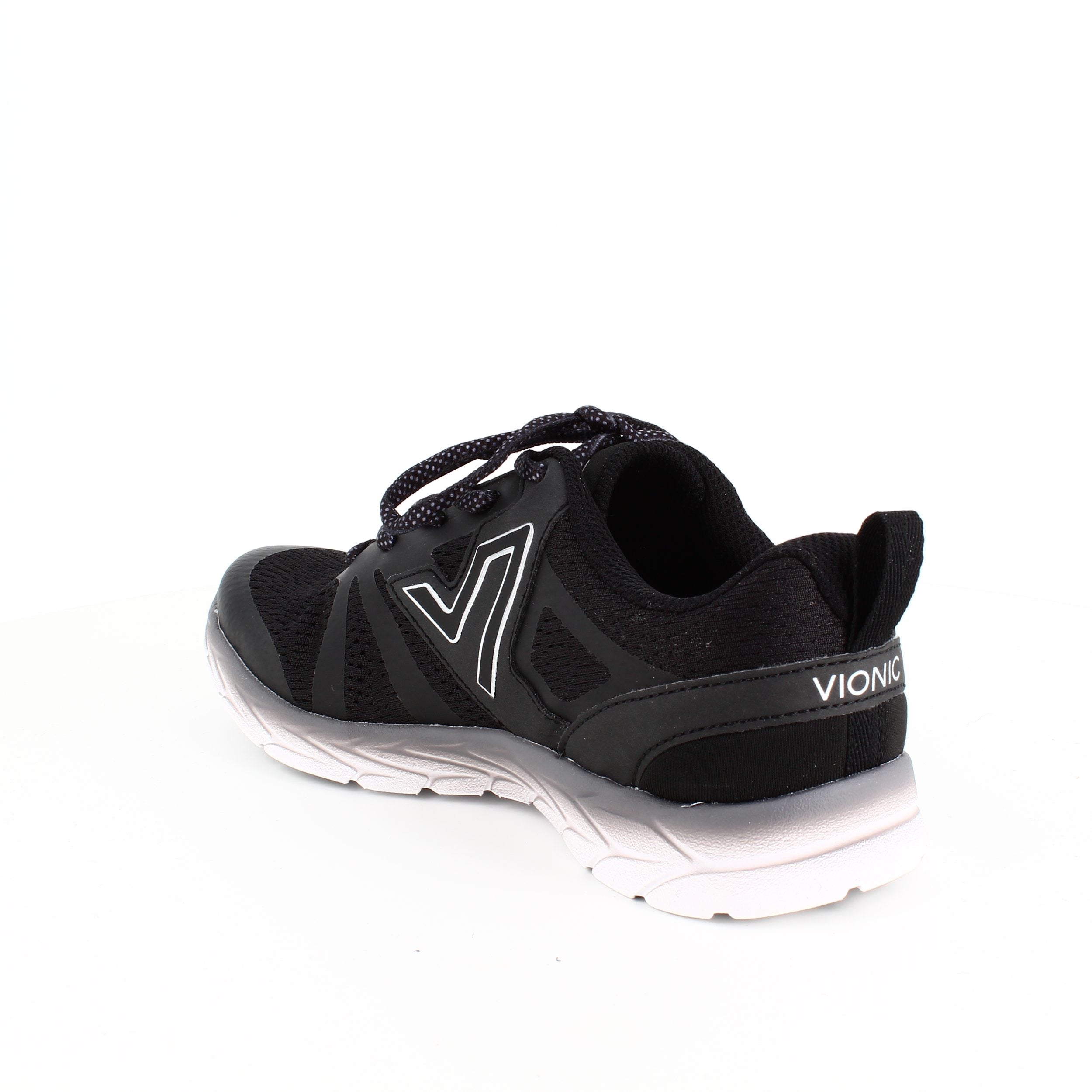 Sort sneakers fra Vionic med dobbelt svangstøtte