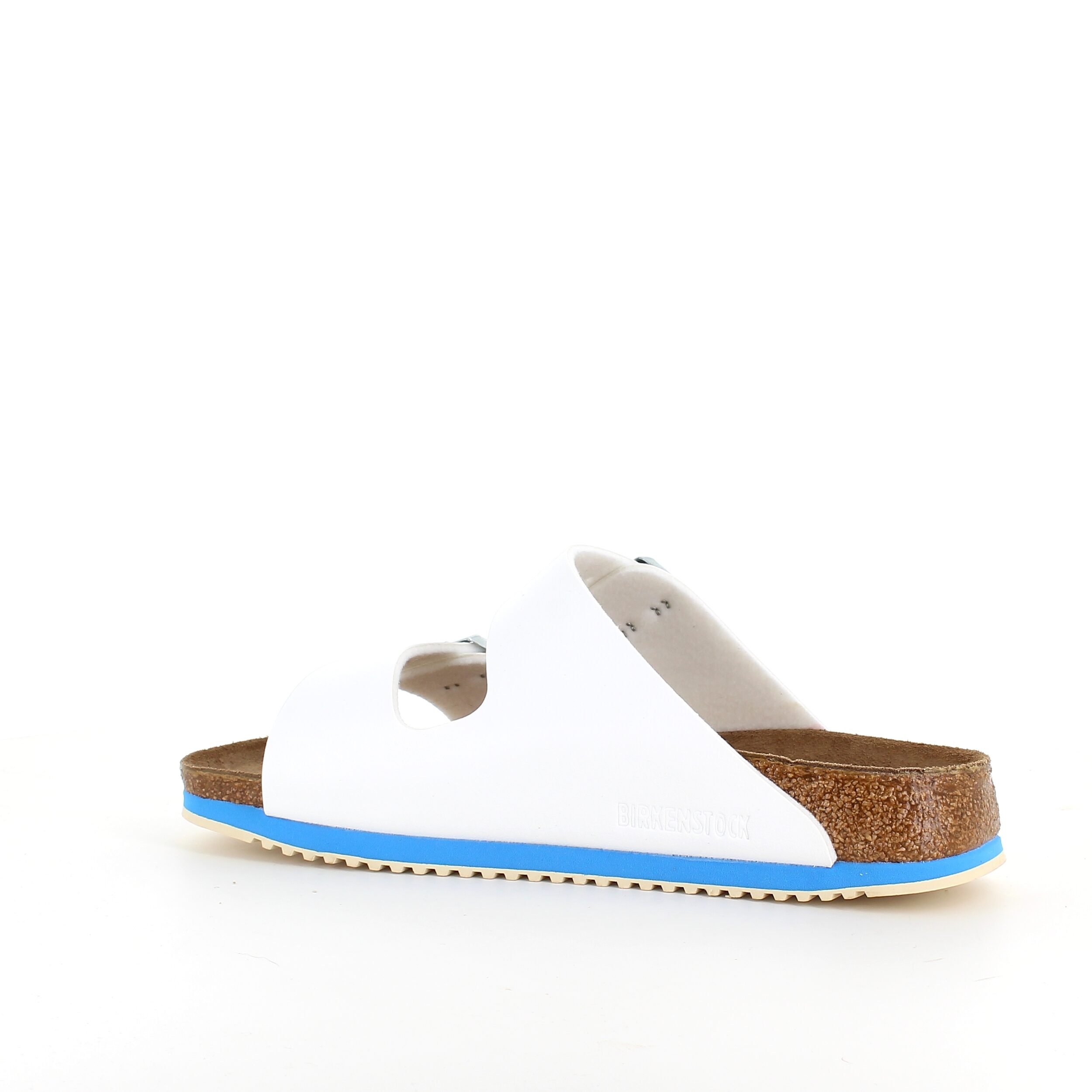 Hvid Arizona sandal fra Birkenstock med godkendte skridhæmmende såler