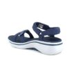 Blå sandal fra Skechers med god svangstøtte