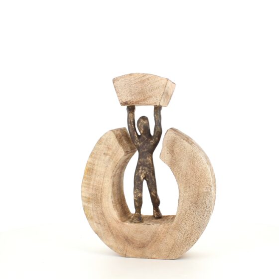 Du løfter opgaven, træfigur 23 cm
