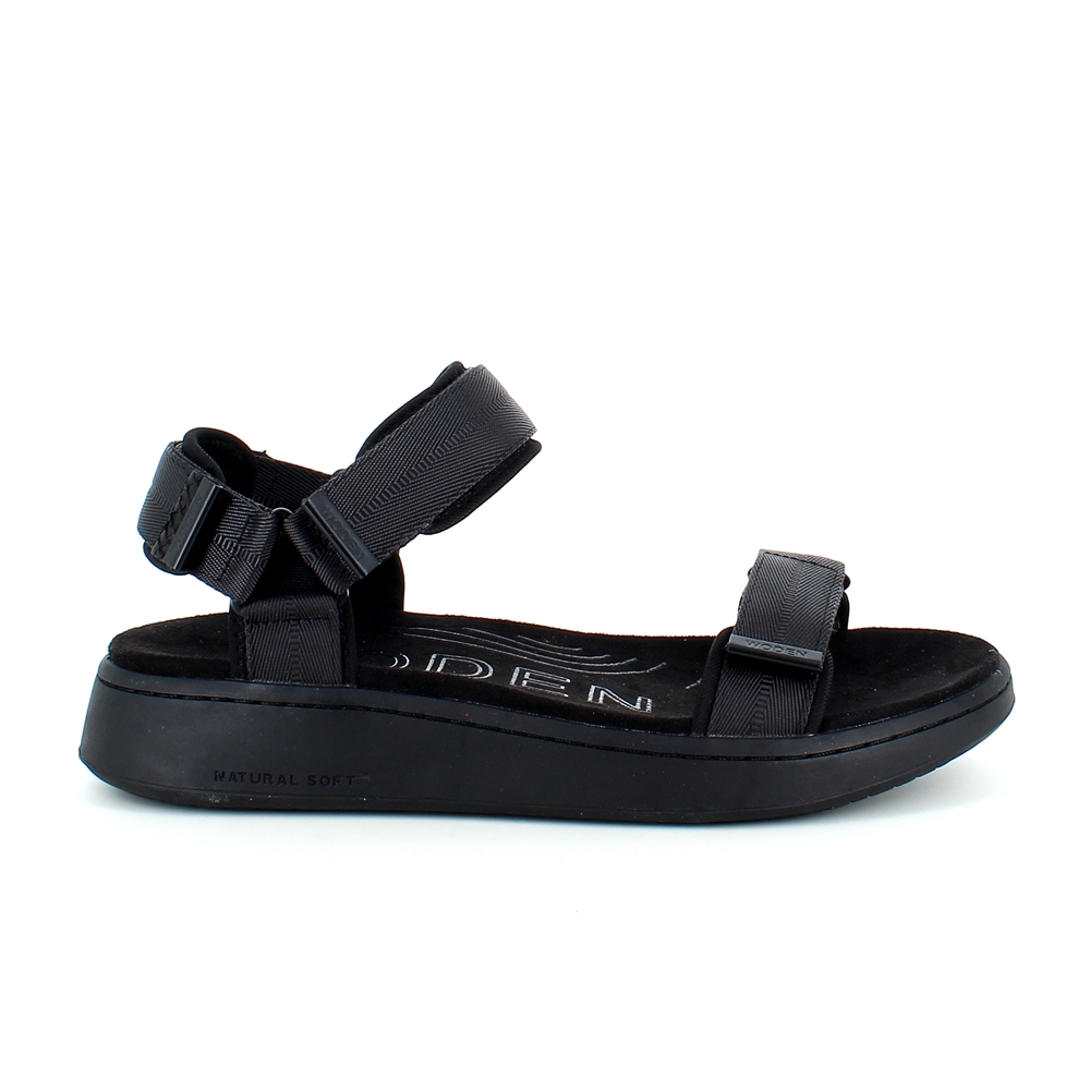Se Sort Woden sandal med velcro remme og god komfort - 36 hos Sygeplejebutikken.dk