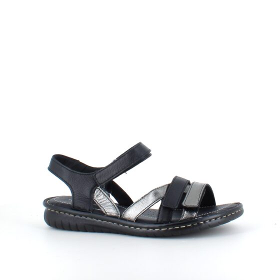 Sort skindsandal med tre remme og metallic detaljer fra Relaxshoe