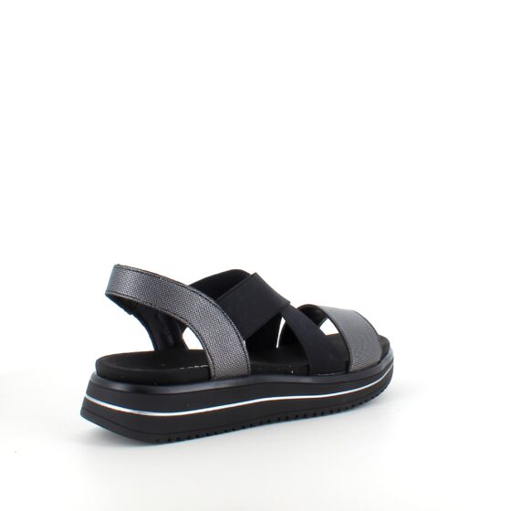 Sort sandal fra Remonte med elastikremme og udtagelig sål