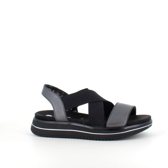 Sort sandal fra Remonte med elastikremme og udtagelig sål