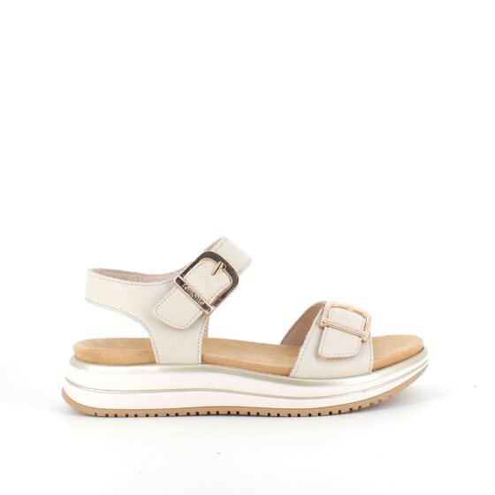 Flot beige sandal fra Remonte med udtagelig indersål.