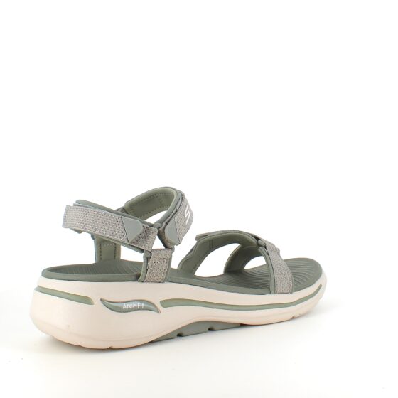 Olivengrøn sandal fra Skechers med god svangstøtte