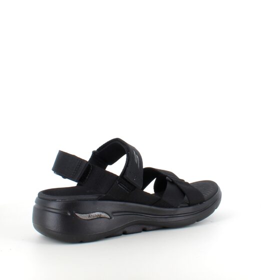 Sort Arch Fit sandal fra Skechers med god bredde