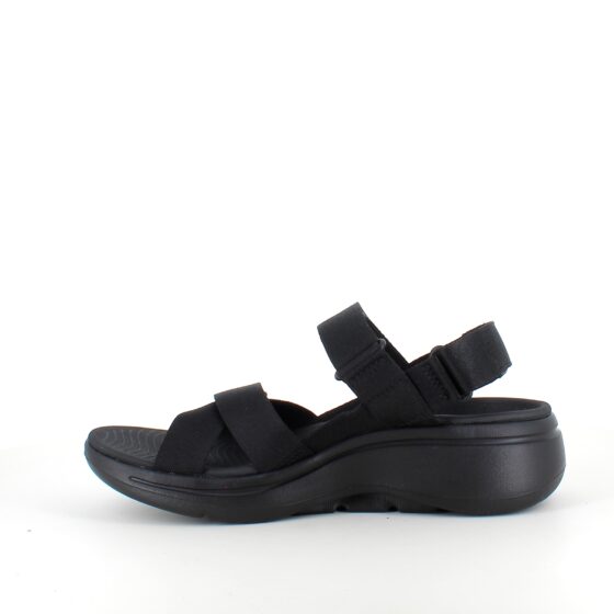 Sort Arch Fit sandal fra Skechers med god bredde