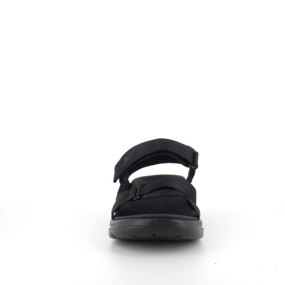 Sort Arch Fit sandal fra Skechers med god bredde