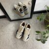 Woden sneakers med høj stødabsorbering i sålen.