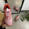 Vandtæt, rosa letvægtssko fra Green Comfort med god svangstøtte.