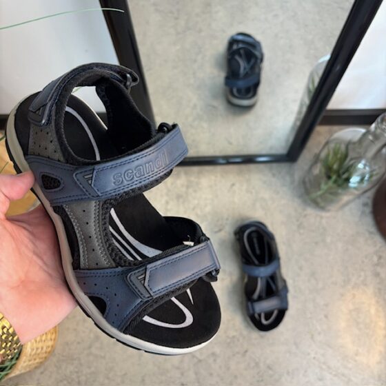 Navy sportssandal