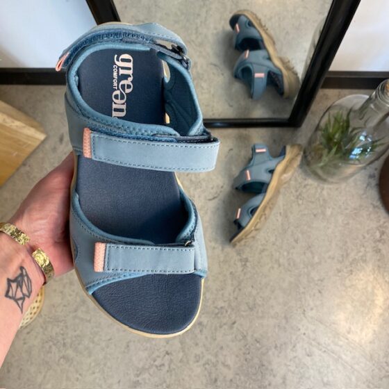 Blå Green Comfort sandal til dig som går og står mange timer