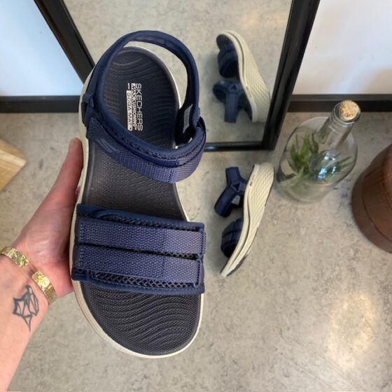 Skechers Max Cushioning Elite 2.0 Sandal med god svangstøtte