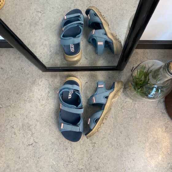 Blå Green Comfort sandal til dig som går og står mange timer