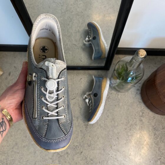 Blå Rieker slip-on sneakers med sølv effekter