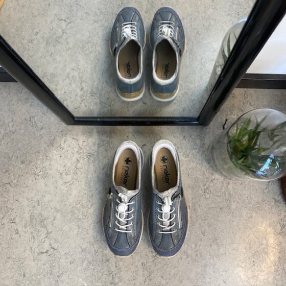Blå Rieker slip-on sneakers med sølv effekter