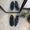 Lukket trekkingsandal i sort – Komfort og funktion i et diskret look