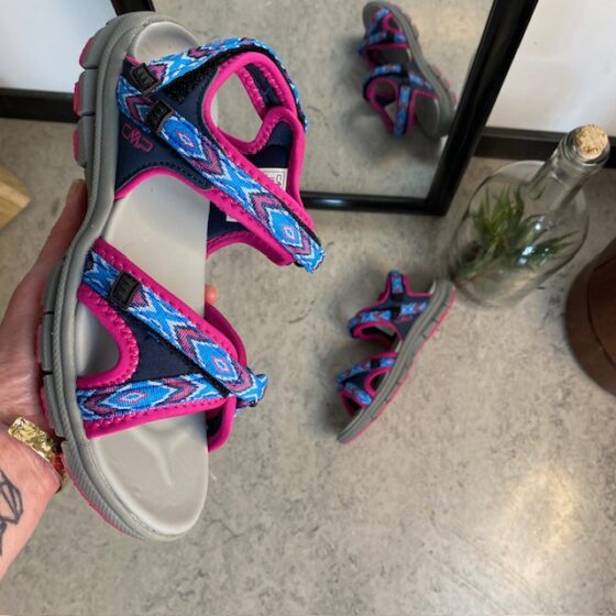 Blå/Pink CMP letvægts sandal med fantastisk komfort