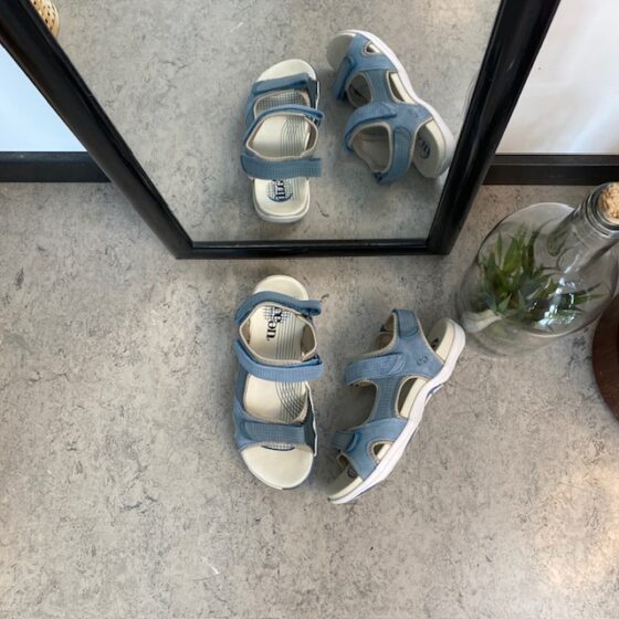 Blå Corsica sandal fra Green Comfort med god svangstøtte