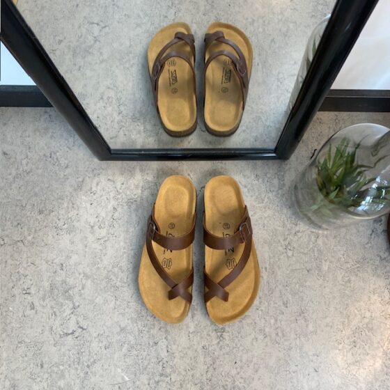 Biosandal i brun med den blødeste sål