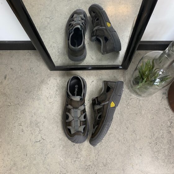 Outdoor sandal til mænd i sort/khaki
