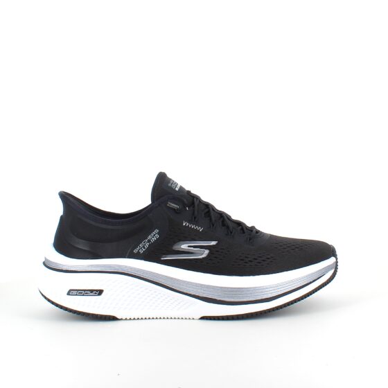 Sort slip-ins sko fra Skechers med elastiksnøre