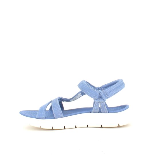 Lyseblå Skechers GOwalk sandal, bred model