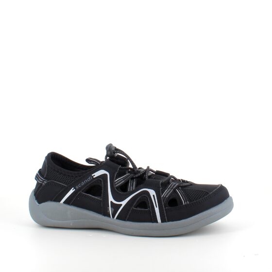 Lukket trekkingsandal i sort – Komfort og funktion i et diskret look