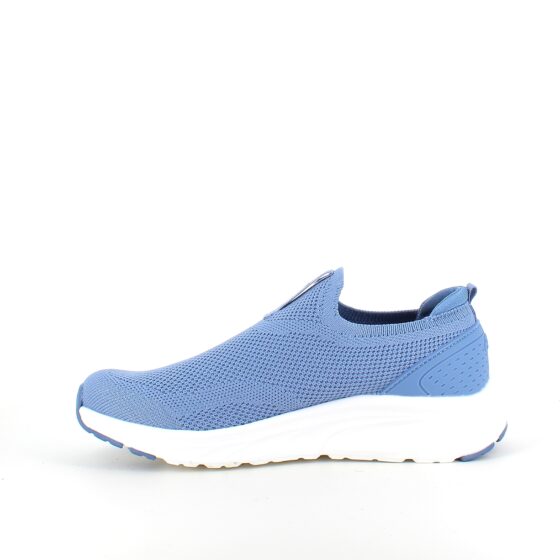 Blå slip on sko fra Cruz med god bredde
