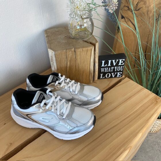 Åndbare Skechers GoRun sko